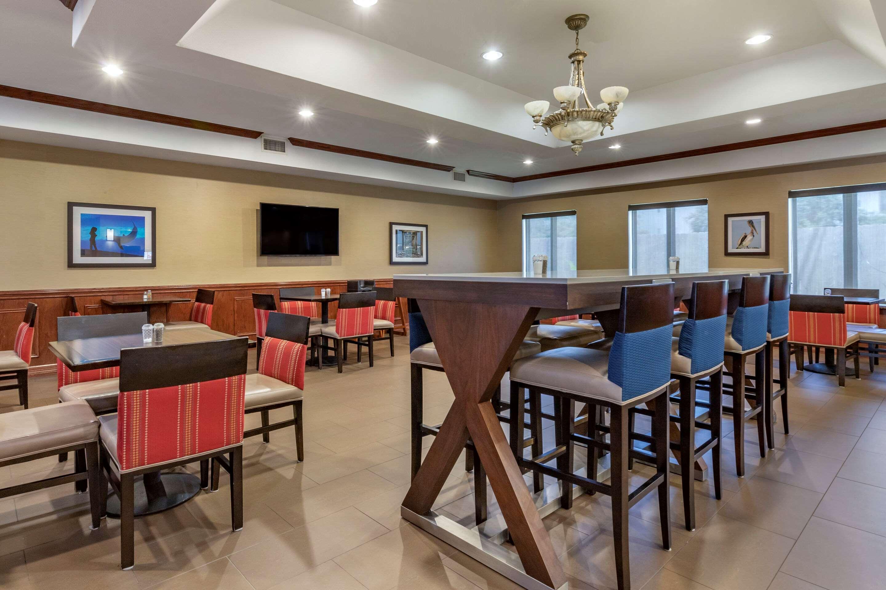 Comfort Suites Near Texas A&M - Корпъс Кристи Екстериор снимка